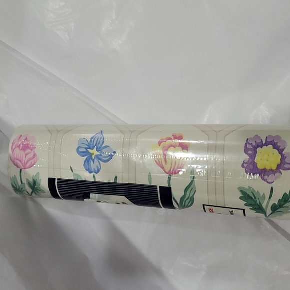 Magic cover self adhesive 8 yards Jumbo spring floral flower patter vinyl liner - Picture 4 of 11